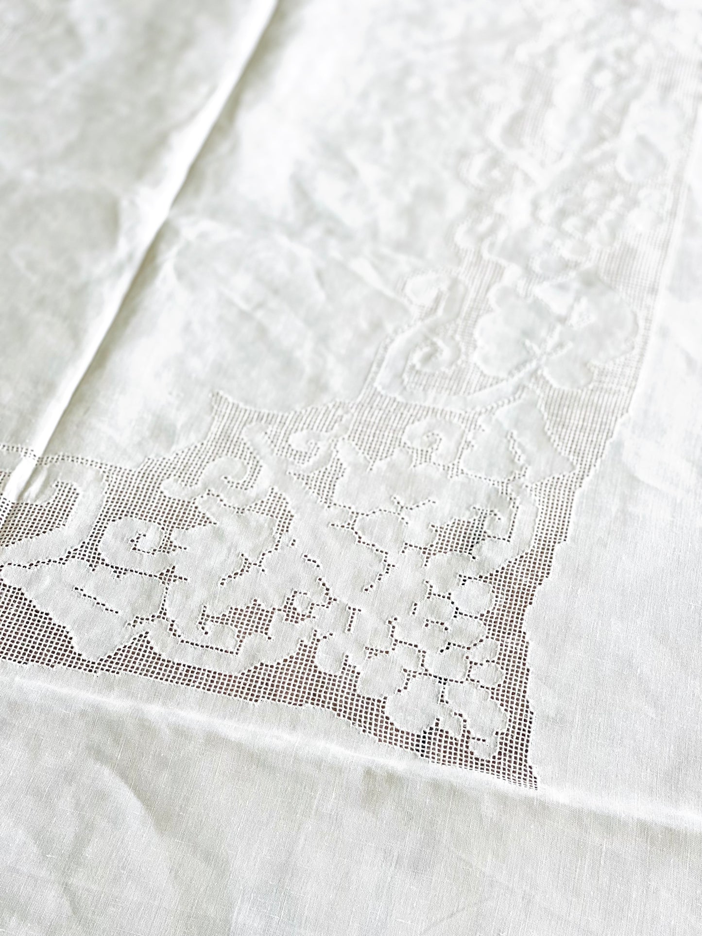 Grapevine Tablecloth